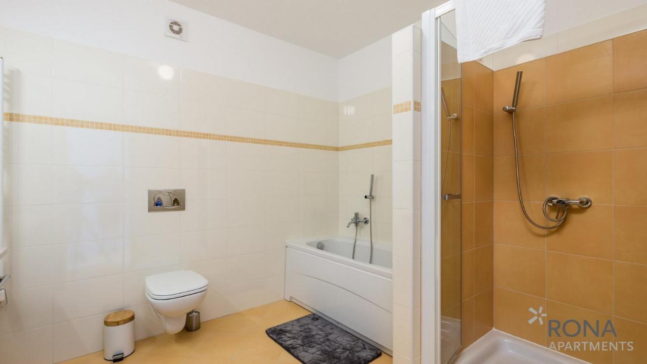 Rona Apartment Denis Umag Bagian luar foto