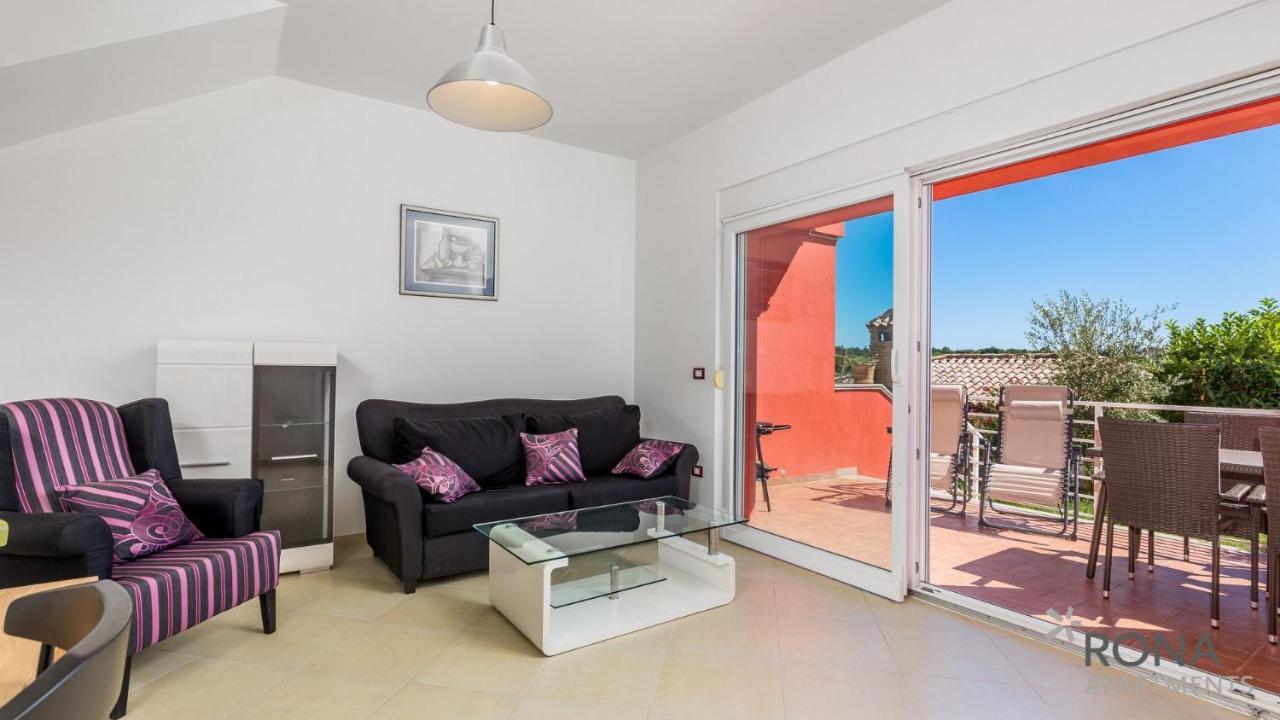 Rona Apartment Denis Umag Bagian luar foto