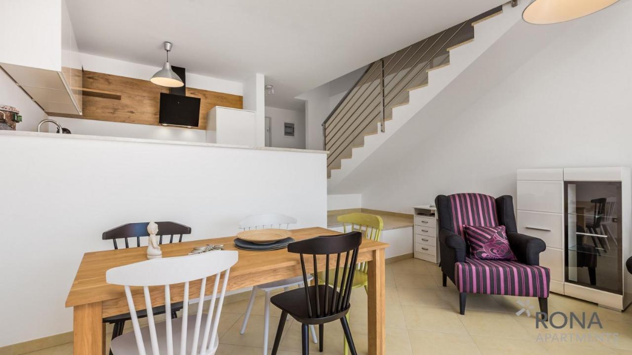 Rona Apartment Denis Umag Bagian luar foto